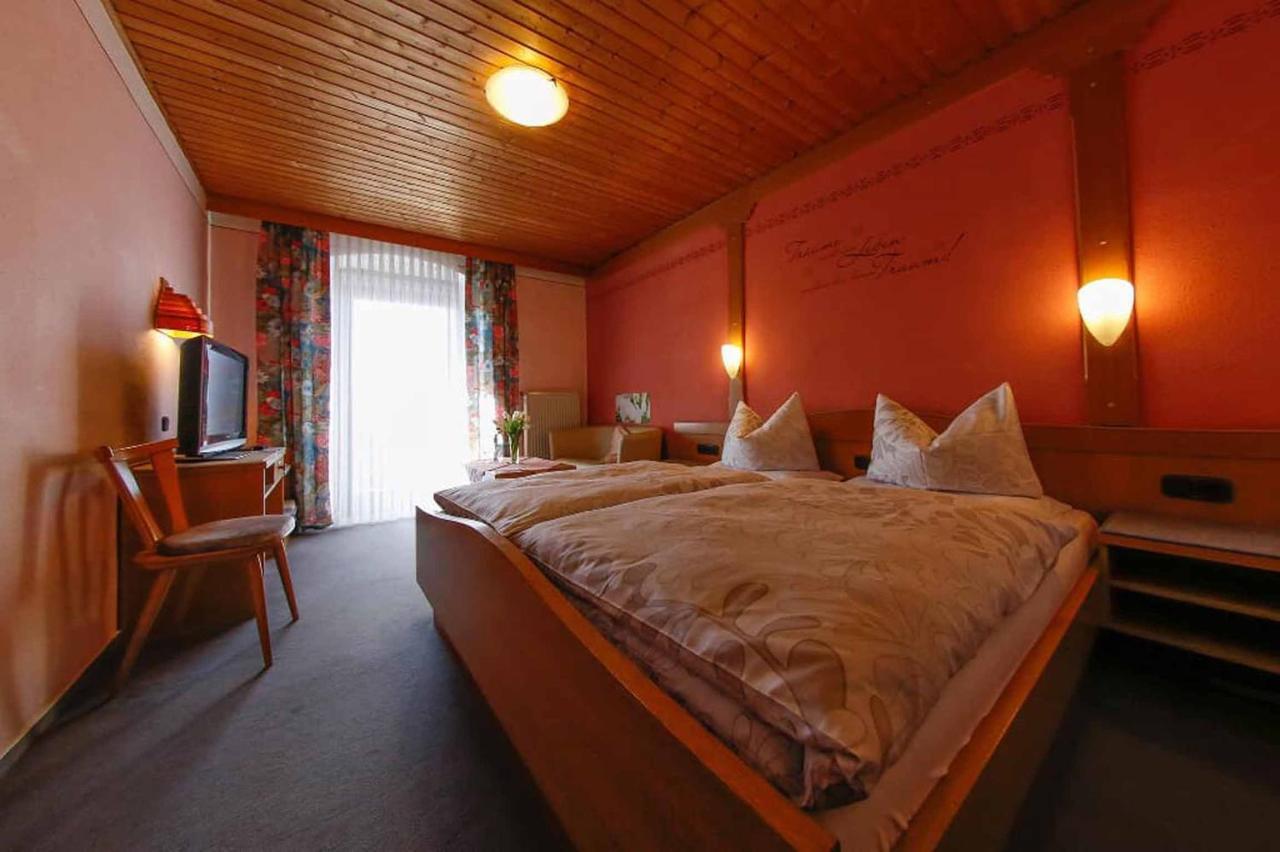 Gasthof-Metzgerei-Pension Schierlitz ริมบาค ภายนอก รูปภาพ